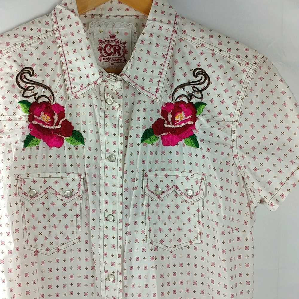 Women's White Floral Embroidered Top